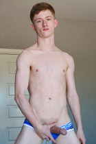 Felix Maze at Fun Size Boys